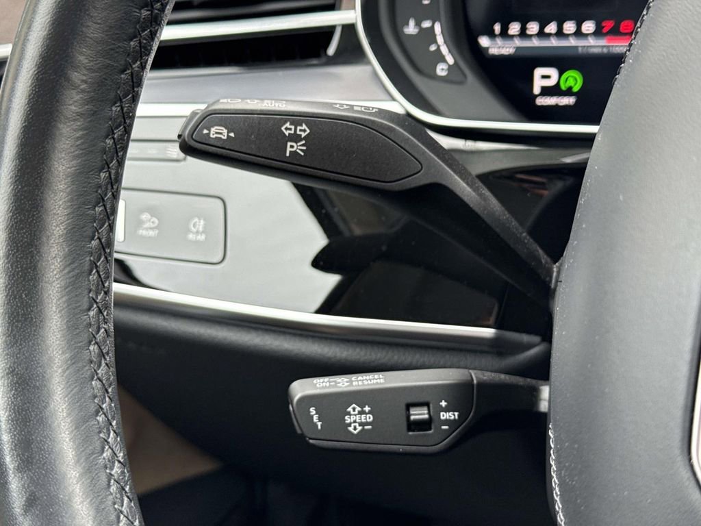 Used 2021 Audi A8 L 4.0T w/ Executive Plus Package image 40