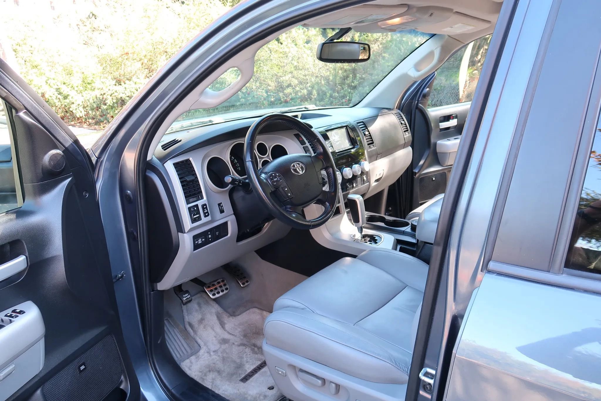 Used 2007 Toyota Tundra Limited image 15