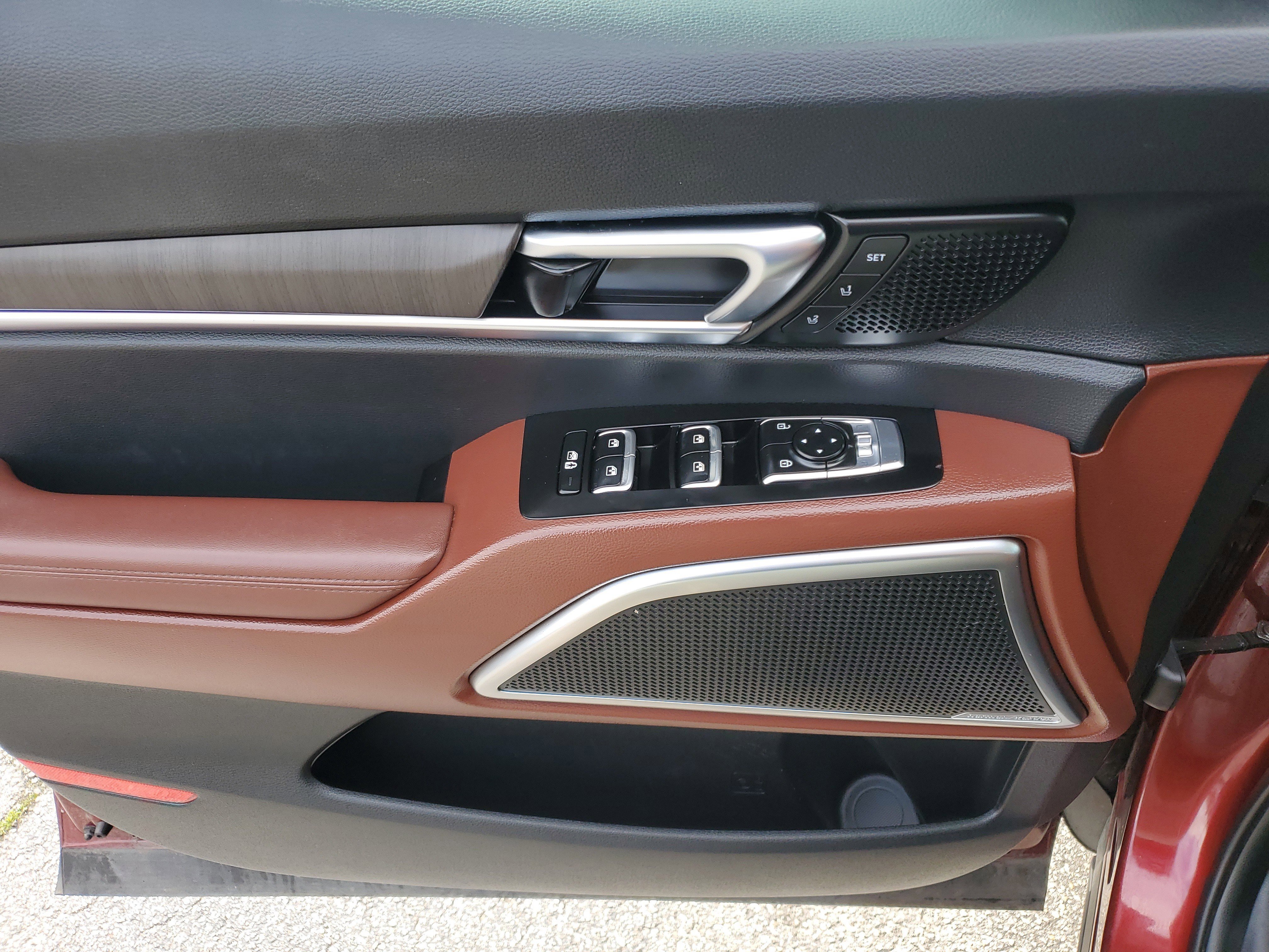 Used 2024 Kia Telluride SX image 23