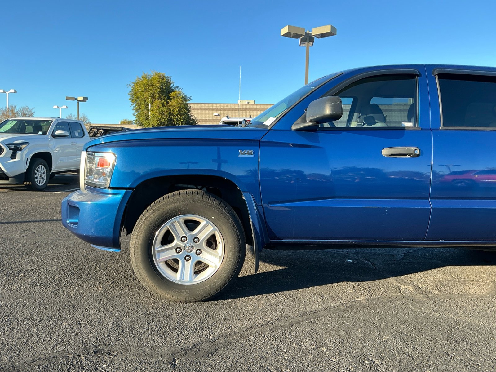 Used 2010 Dodge Dakota Big Horn image 25