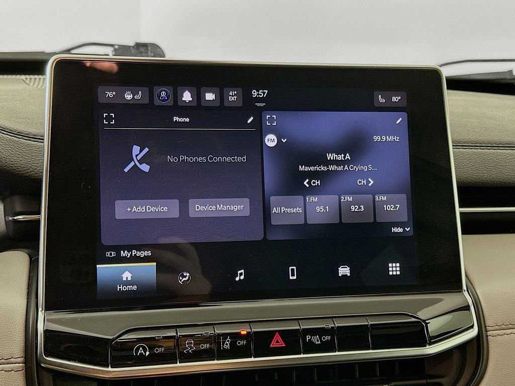 Certified 2024 Jeep Compass Limited image 23