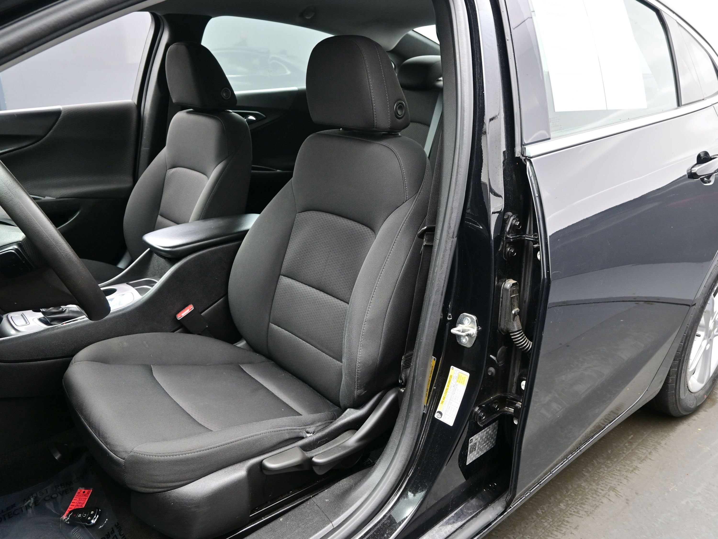 Used 2019 Chevrolet Malibu LS w/ LPO, Convenience Package 1 image 11