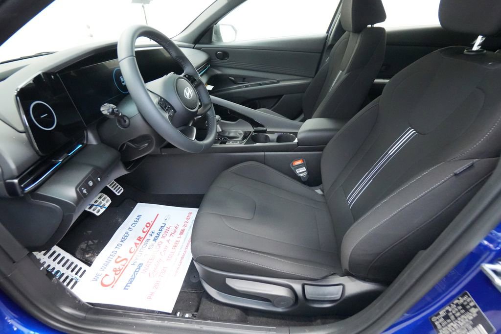 New 2026 Hyundai Elantra Sport image 16