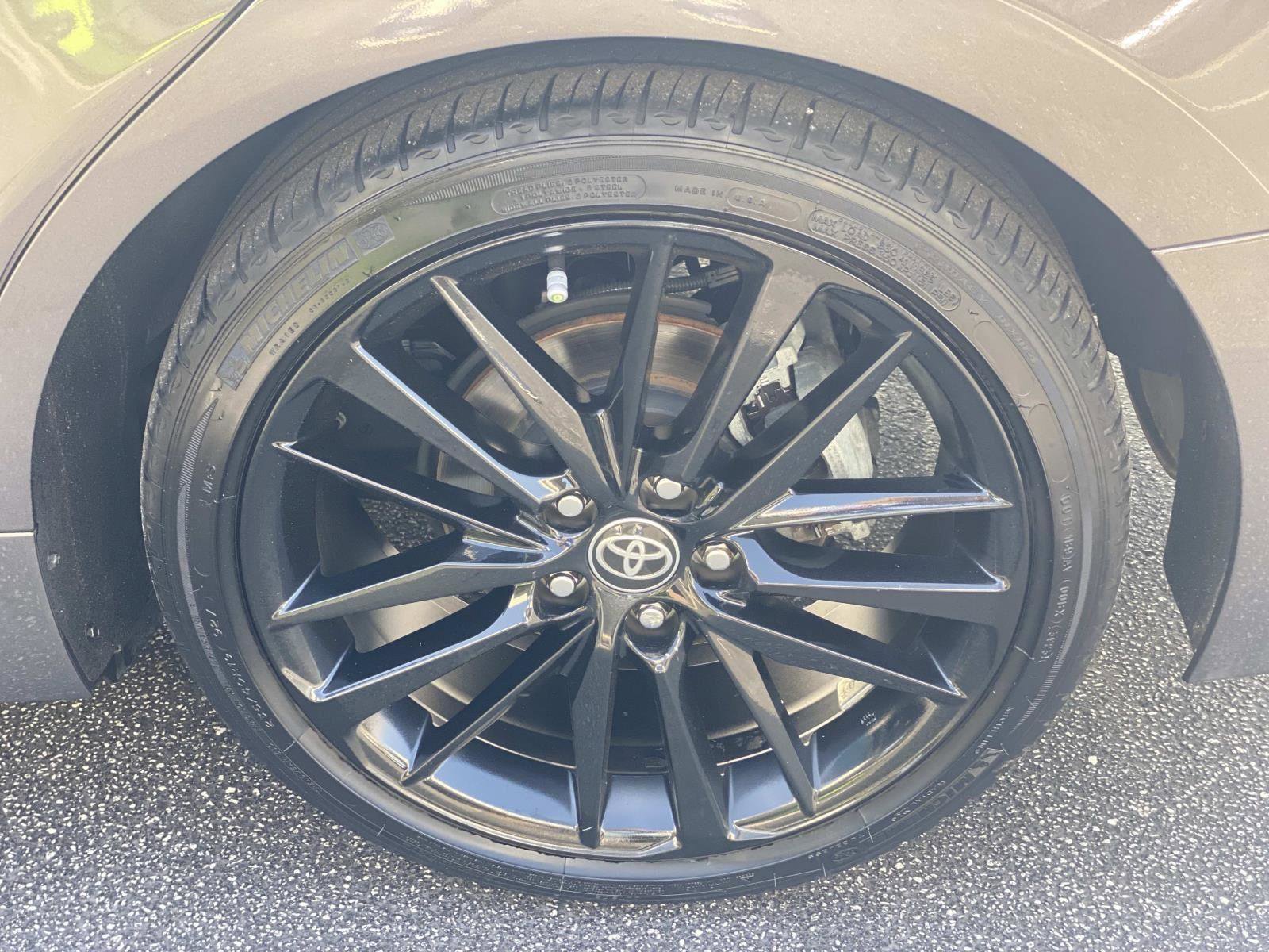 Used 2022 Toyota Camry XSE w/ Driver Assist Package image 13