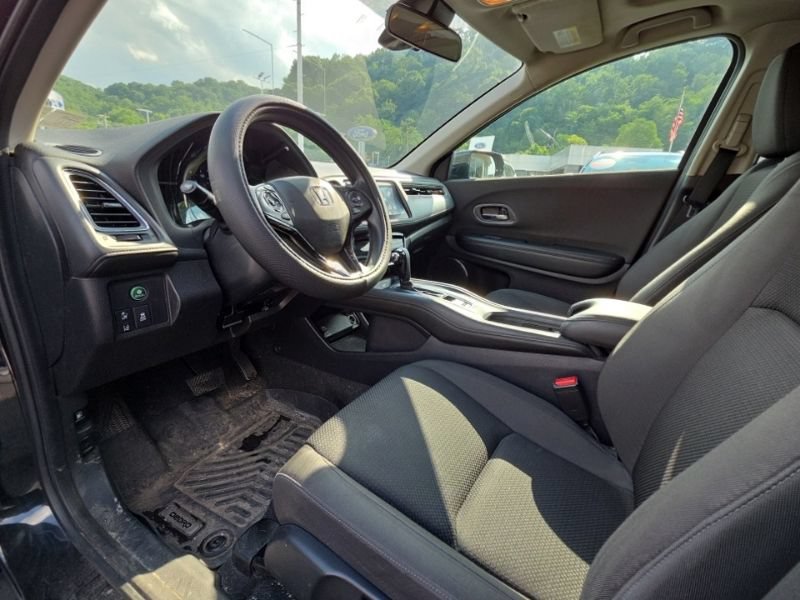 Used 2020 Honda HR-V EX image 9