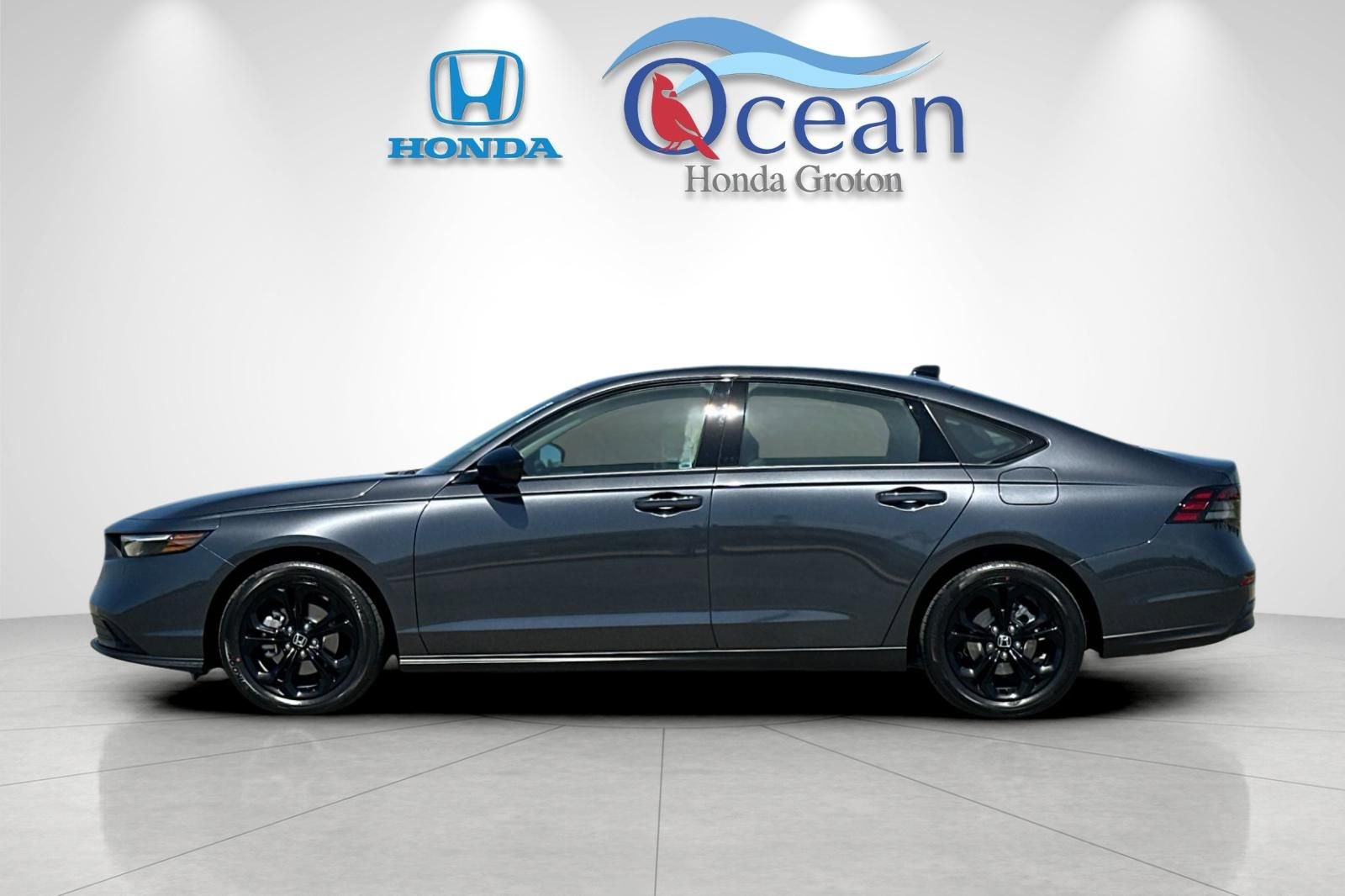 Used 2025 Honda Accord SE image 2