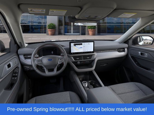 Used 2026 Ford Explorer Active AWD/4WD image 9