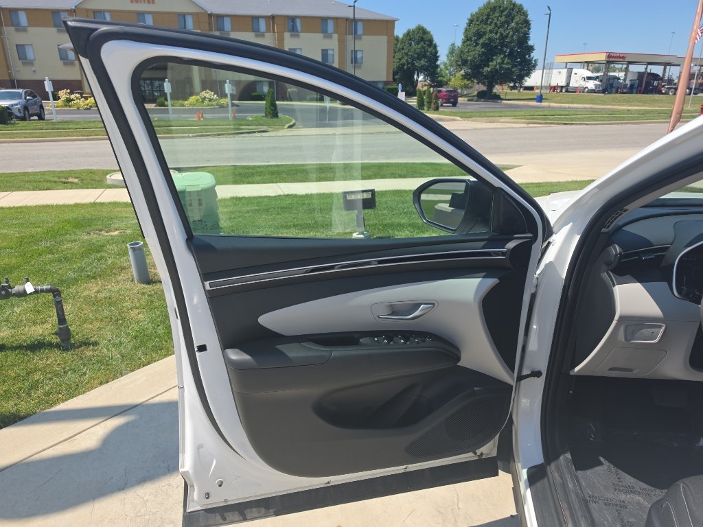 Used 2024 Hyundai Tucson SEL FWD image 13