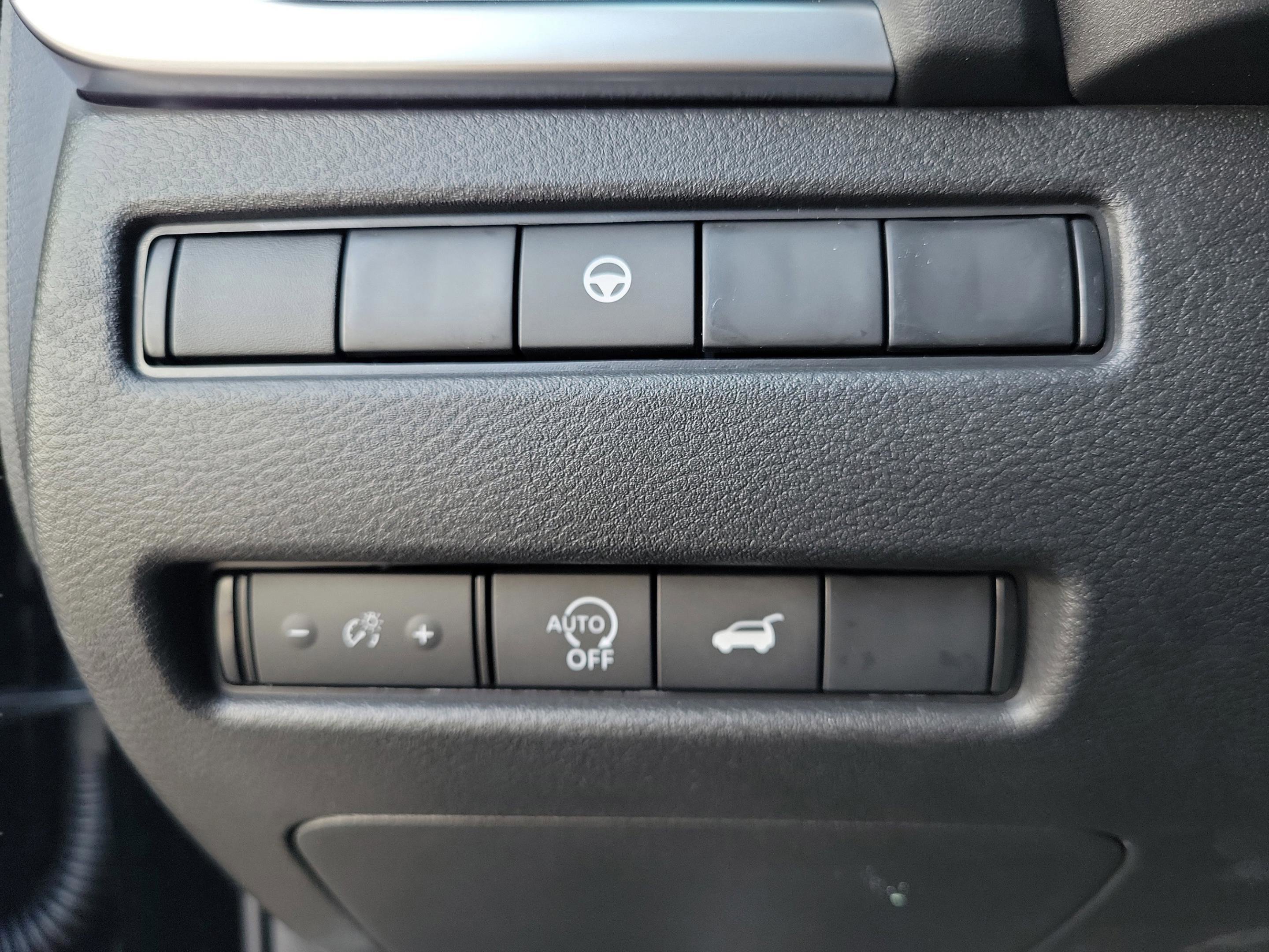 New 2026 Nissan Rogue SV w/ Cold Weather Package FWD image 17
