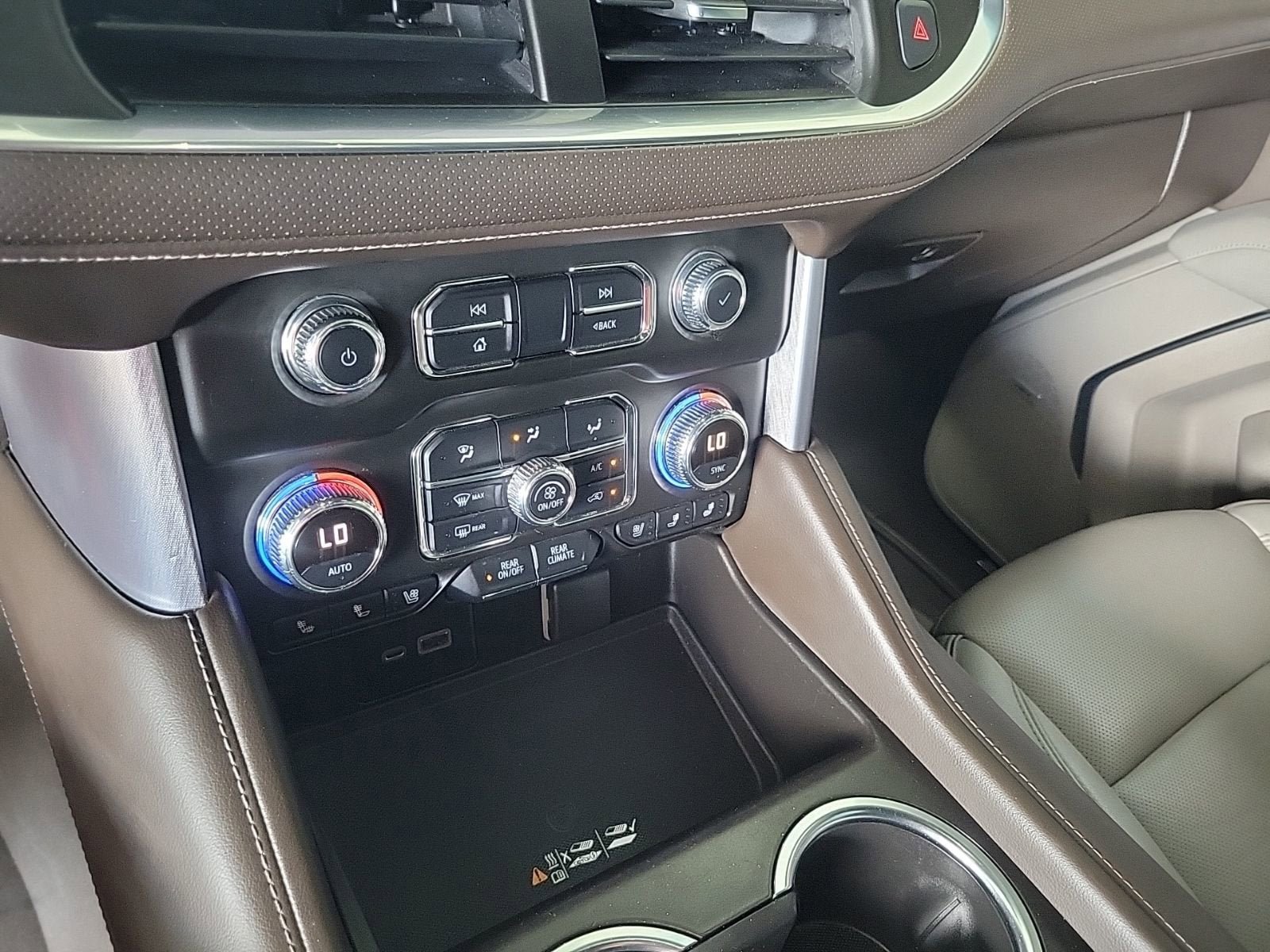 Used 2021 GMC Yukon SLT w/ Rear Media and Nav Package RWD image 20