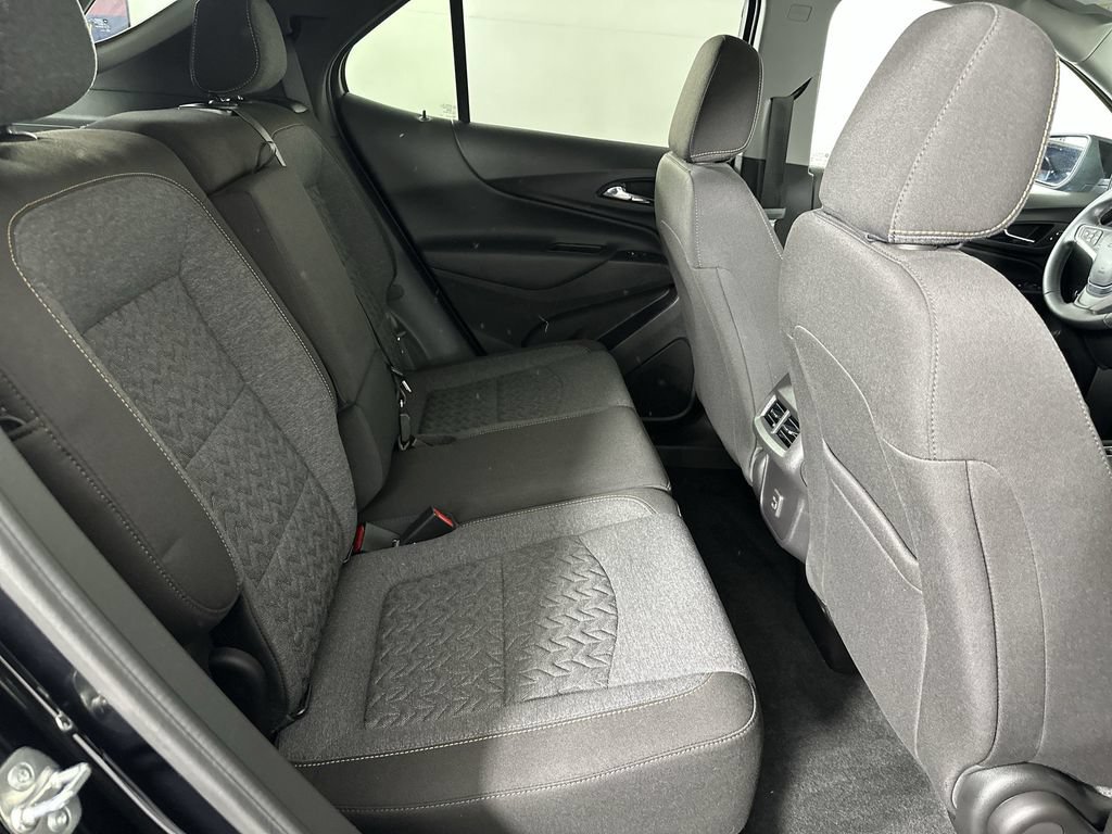 Certified 2024 Chevrolet Equinox LT w/ LPO, Floor Liner Package FWD image 27