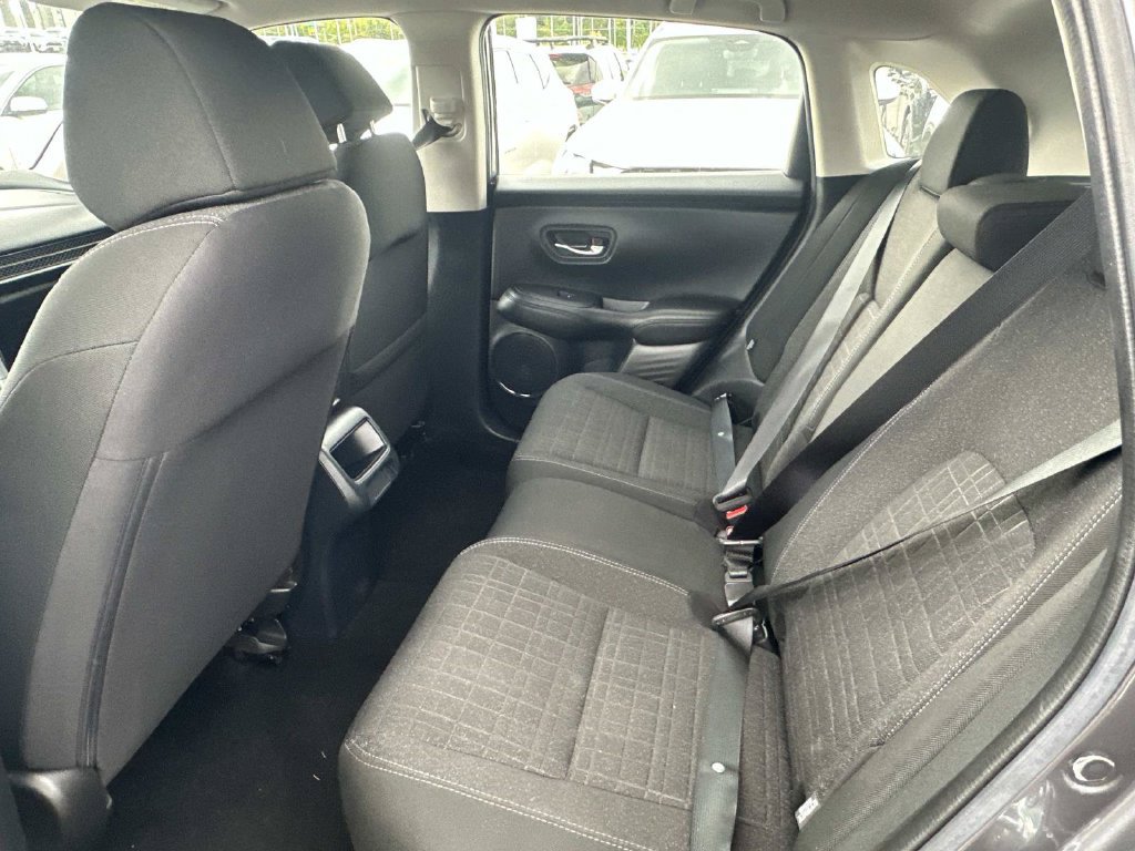 Used 2023 Honda HR-V LX image 27