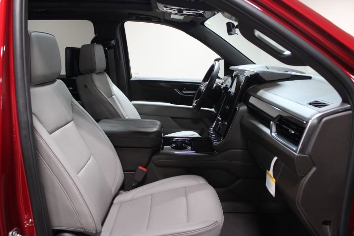 New 2026 GMC Yukon XL Elevation image 28