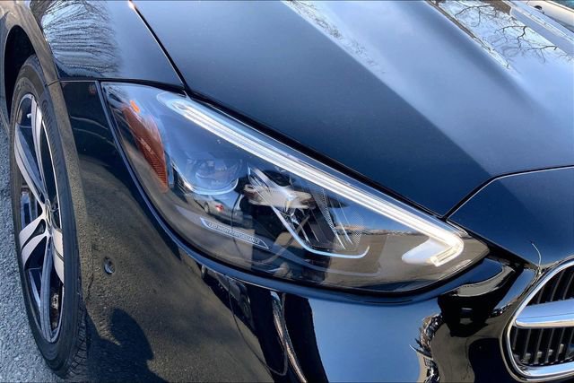 Used 2025 Mercedes-Benz C 300 4MATIC Sedan image 24