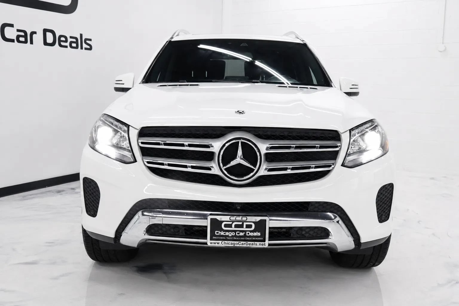 Used 2017 Mercedes-Benz GLS 450 4MATIC w/ Premium Package image 3