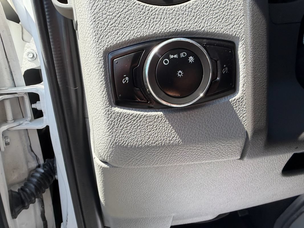Used 2024 Ford E-450 and Econoline 450 Super Duty w/ Power Windows & Locks Group RWD image 8