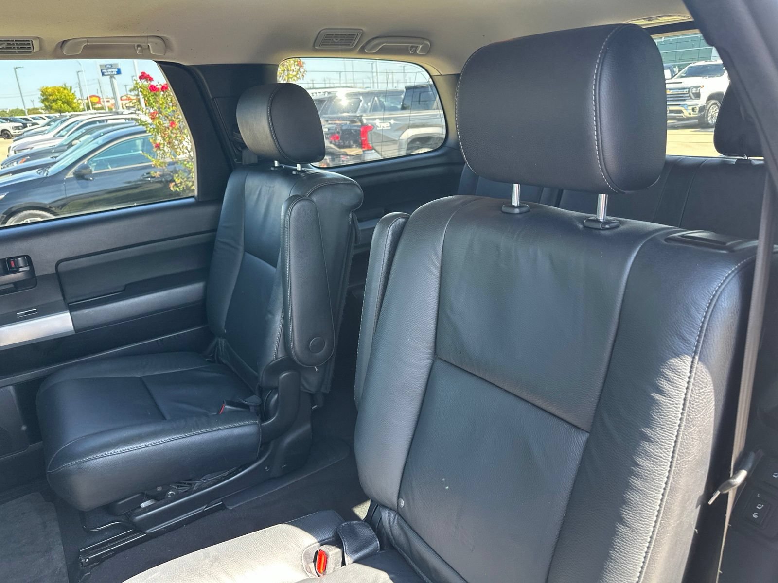 Used 2019 Toyota Sequoia TRD Sport AWD/4WD image 13