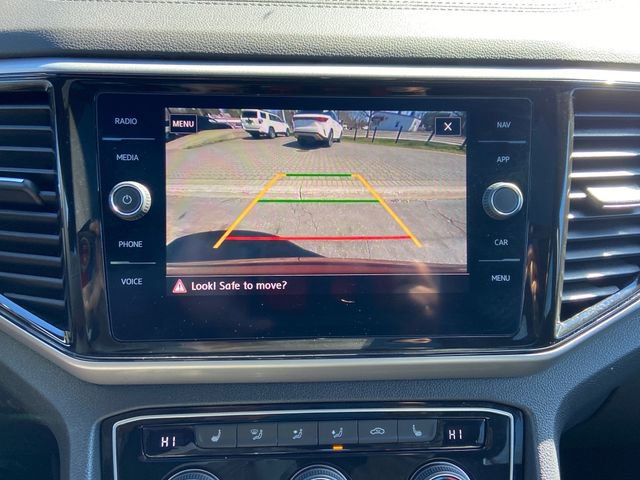 Used 2020 Volkswagen Atlas Cross Sport SEL image 20