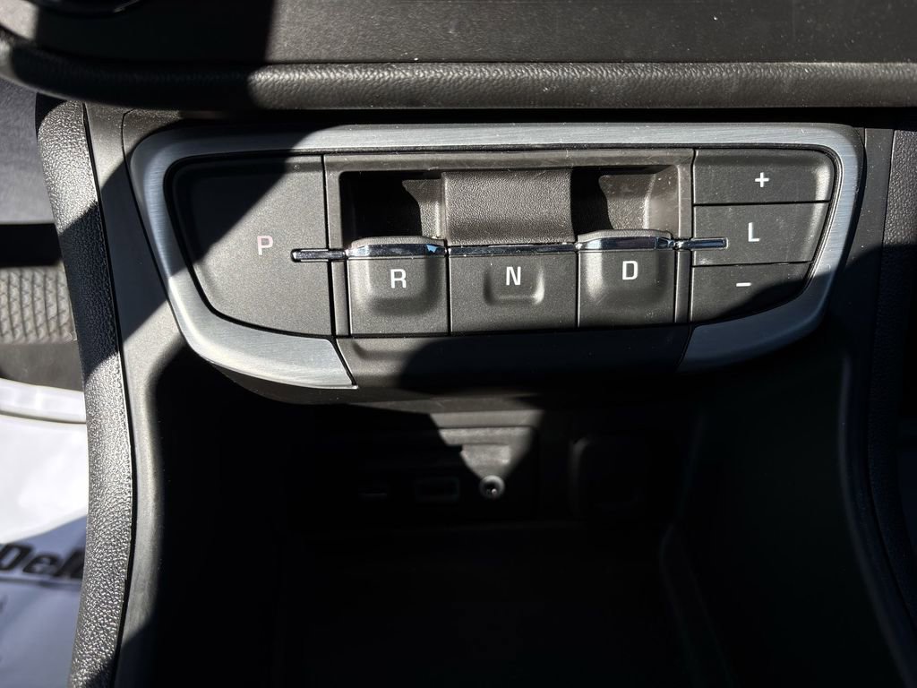 Used 2023 GMC Terrain SLT image 26