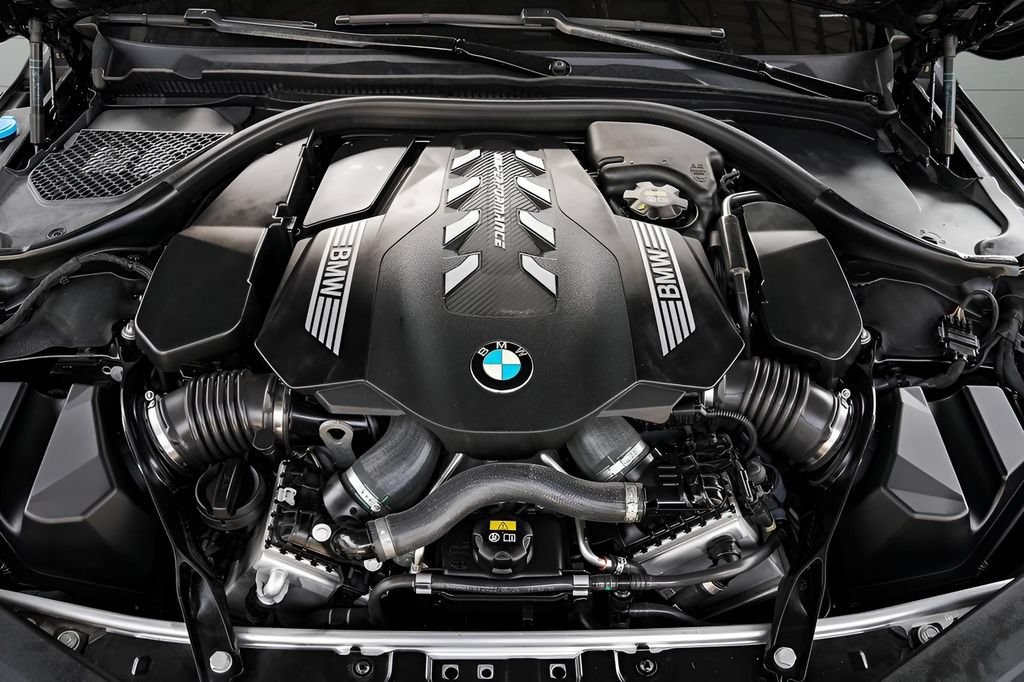 Used 2023 BMW M850i xDrive Coupe AWD/4WD image 89