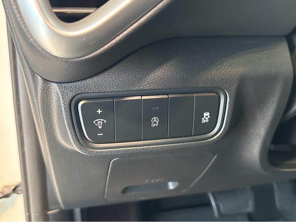 Used 2021 Kia Soul LX FWD image 18