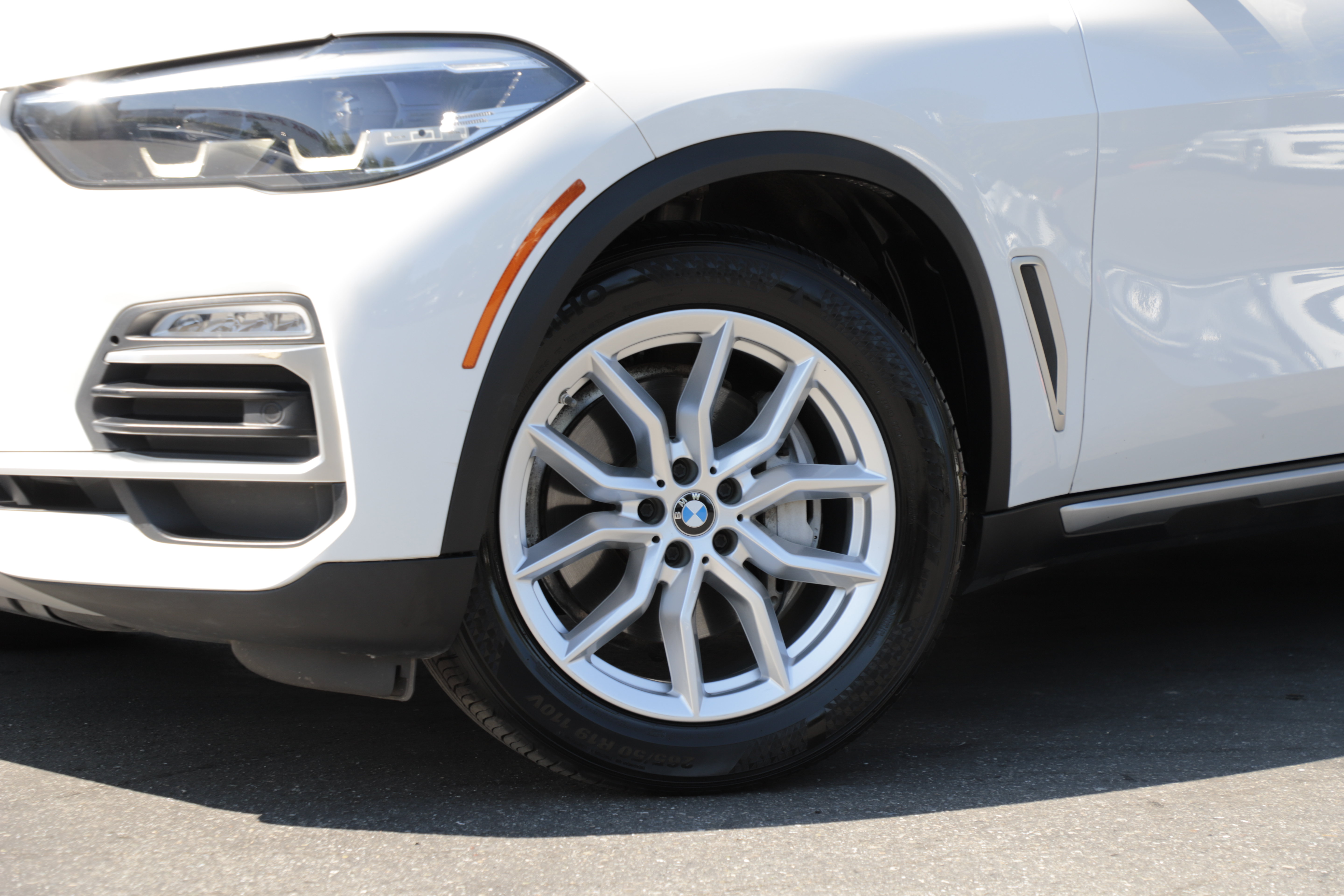 Used 2020 BMW X5 sDrive40i w/ Convenience Package RWD image 2