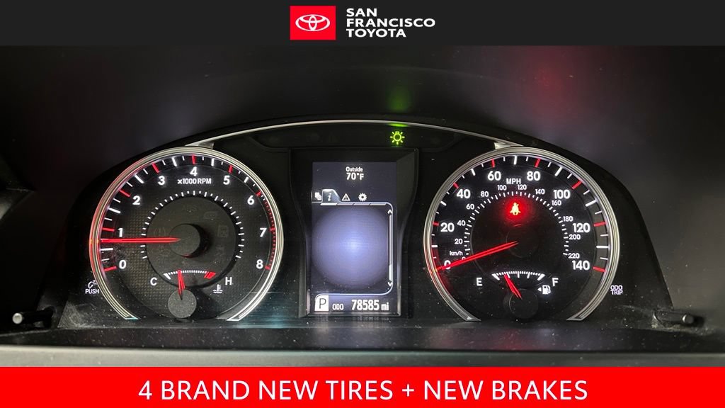 Used 2015 Toyota Camry SE FWD image 29