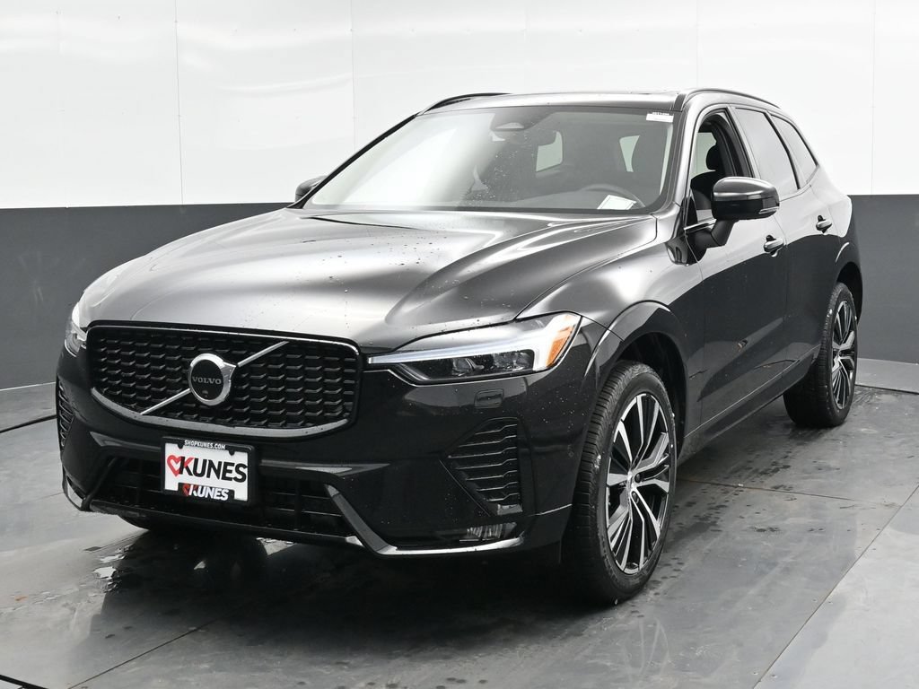 Used 2025 Volvo XC60 B5 Plus w/ Protection Package Premier AWD/4WD image 8