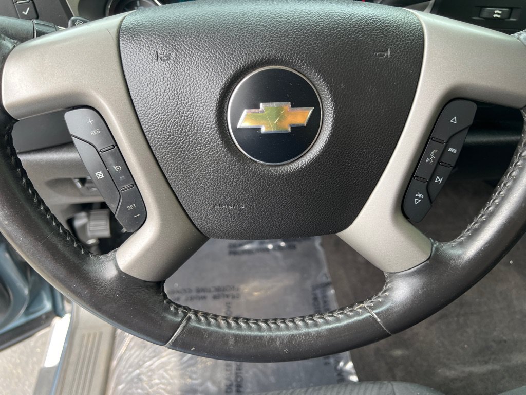 Used 2013 Chevrolet Silverado 2500 LT w/ Interior Plus Package AWD/4WD image 17