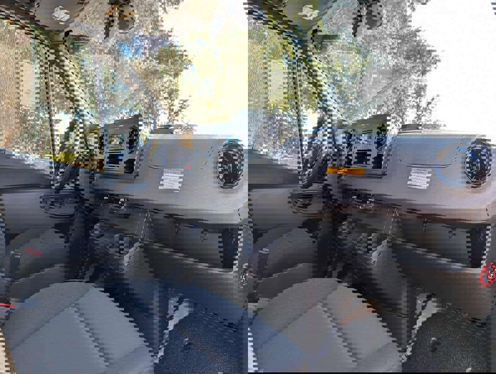 Used 2024 Mercedes-Benz Sprinter 3500 image 12