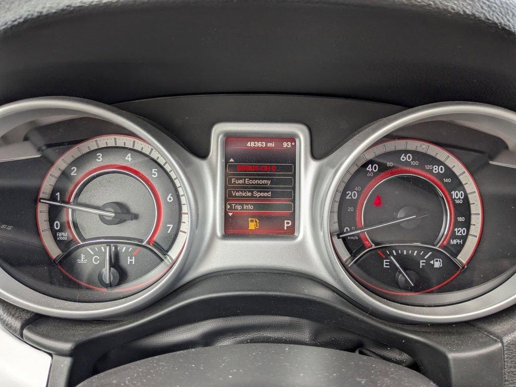 Used 2020 Dodge Journey SE w/ SE Popular Equipment Group image 30