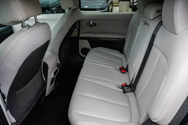 Certified 2023 Hyundai Ioniq 5 SEL w/ Cargo Package RWD image 16