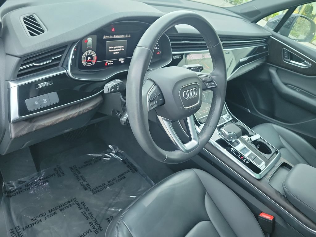 Used 2022 Audi Q7 3.0T Premium Plus w/ Premium Plus Package AWD/4WD image 25