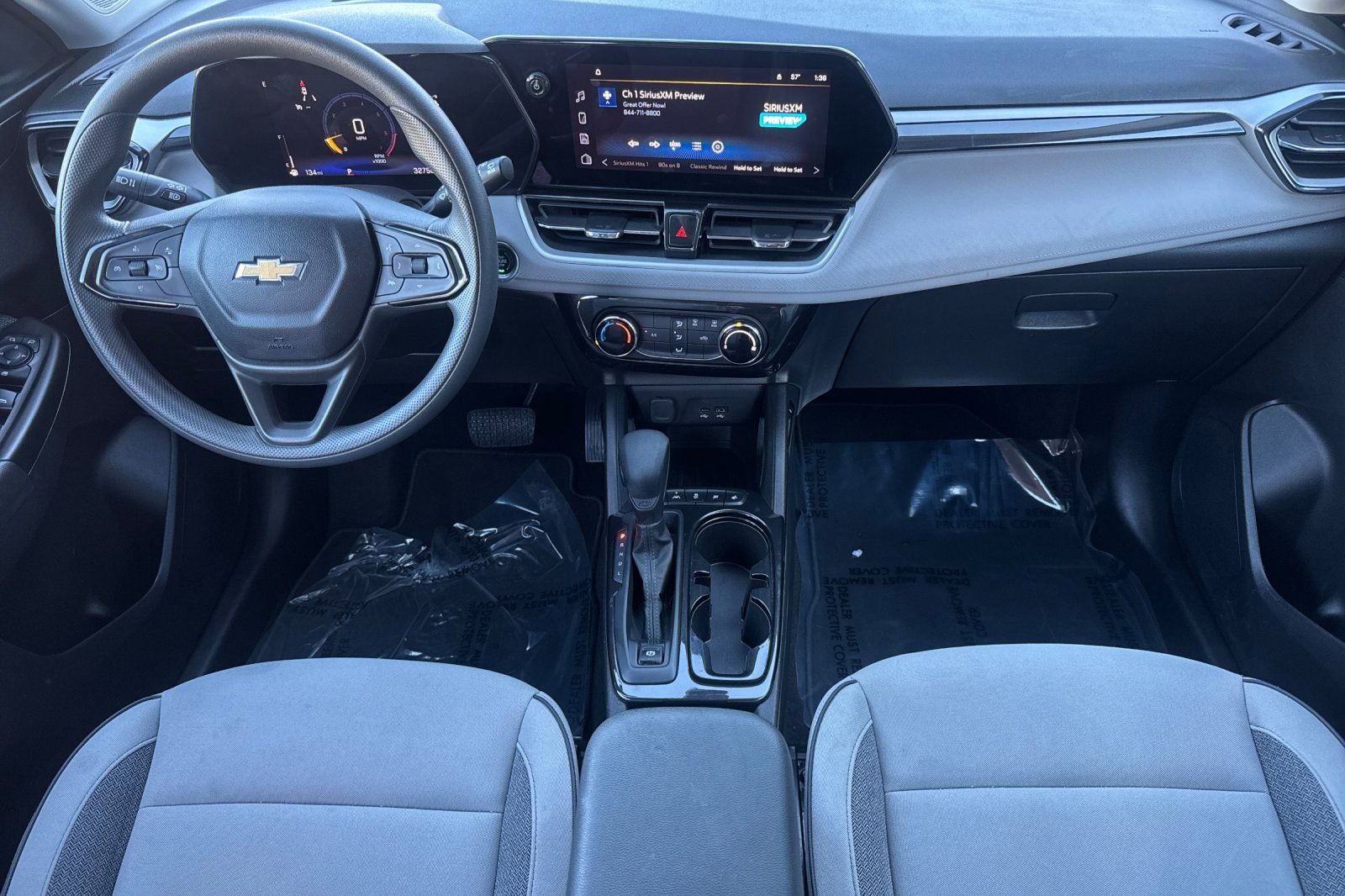 Used 2025 Chevrolet TrailBlazer LT image 16