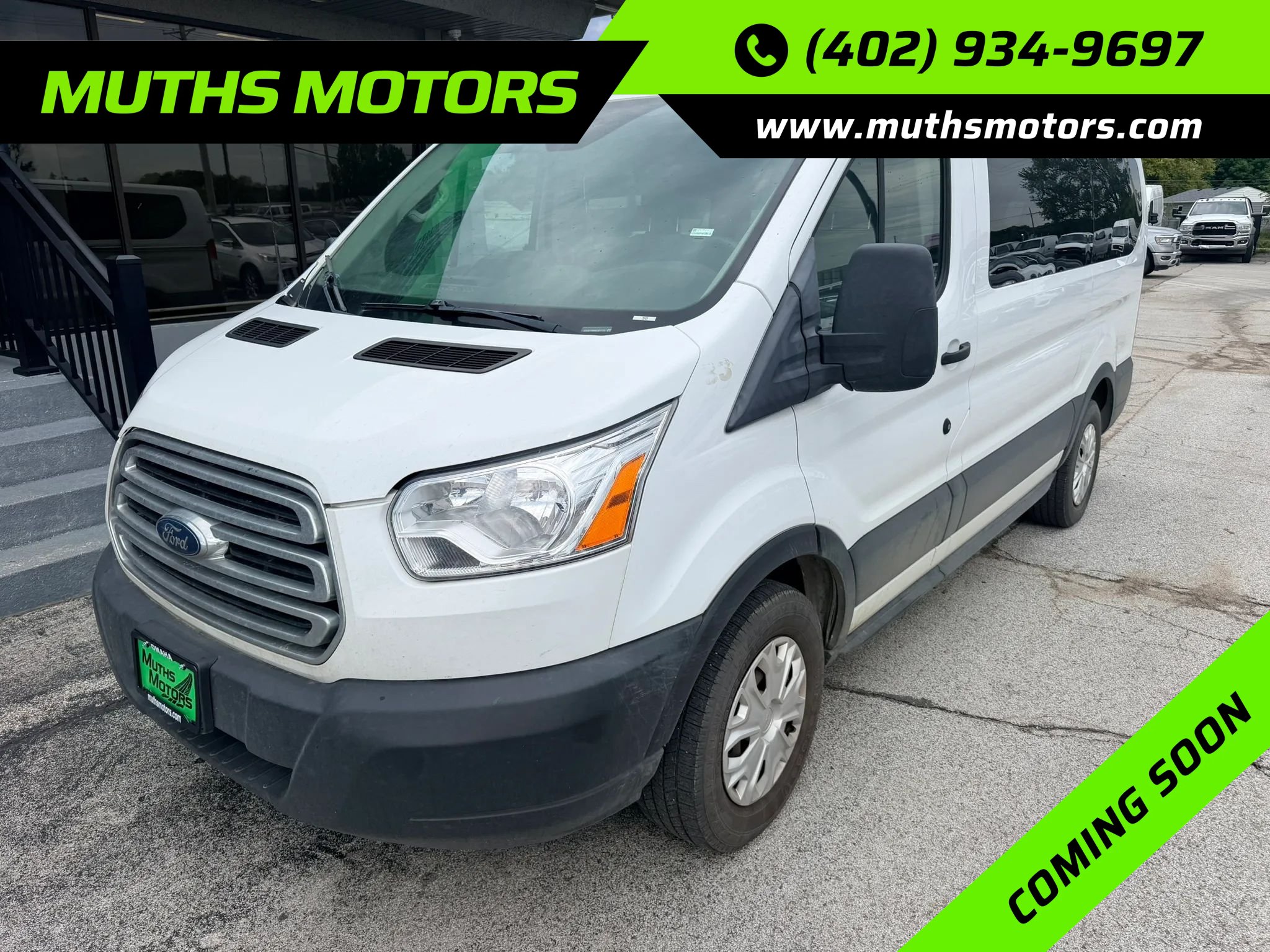 Used 2019 Ford Transit 150 XLT RWD image 1