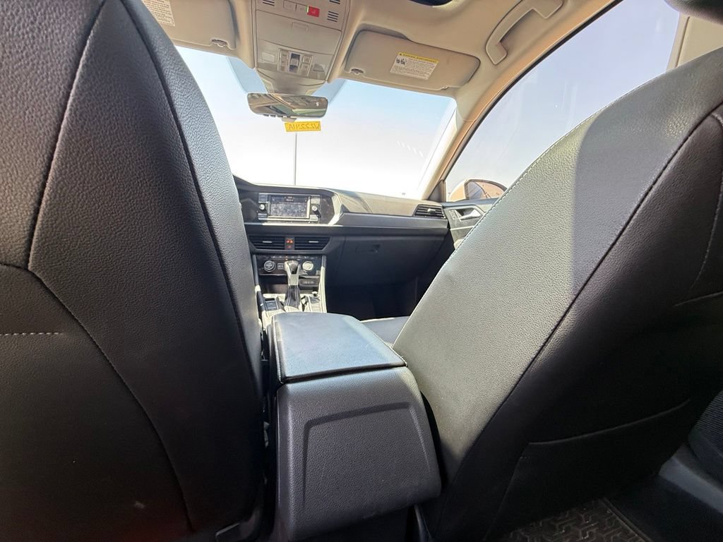 Used 2024 Volkswagen Jetta SE FWD image 20