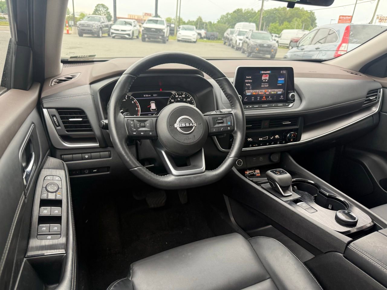 Used 2023 Nissan Rogue SV w/ SV Premium B Package AWD/4WD image 5