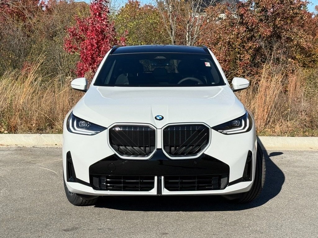 Used 2026 BMW X3 xDrive30i w/ M Sport Package AWD/4WD image 2