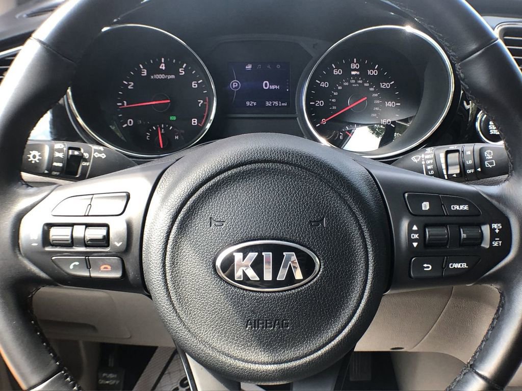 Used 2018 Kia Sedona EX image 34