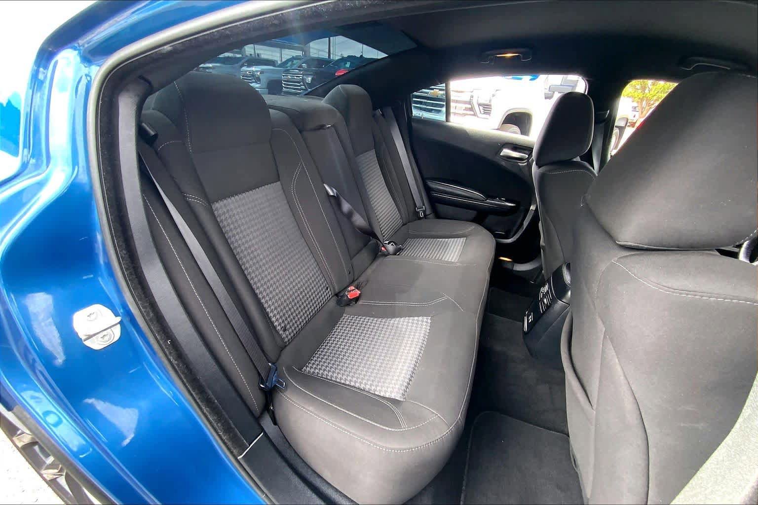 Used 2021 Dodge Charger SXT w/ Blacktop Package RWD image 20