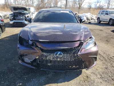 Used 2025 Lexus ES 300h F Sport w/ Technology Package FWD image 2