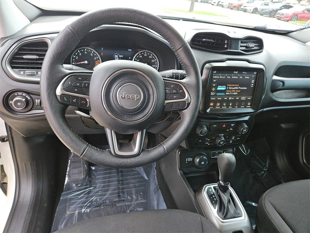 Used 2022 Jeep Renegade Latitude w/ Convenience Group image 18