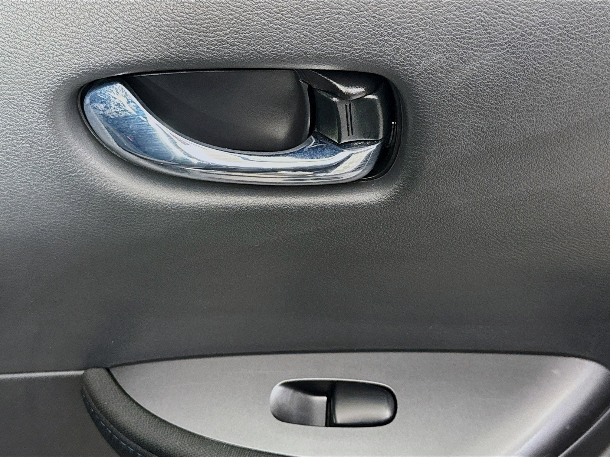 Used 2023 Nissan Leaf S image 52