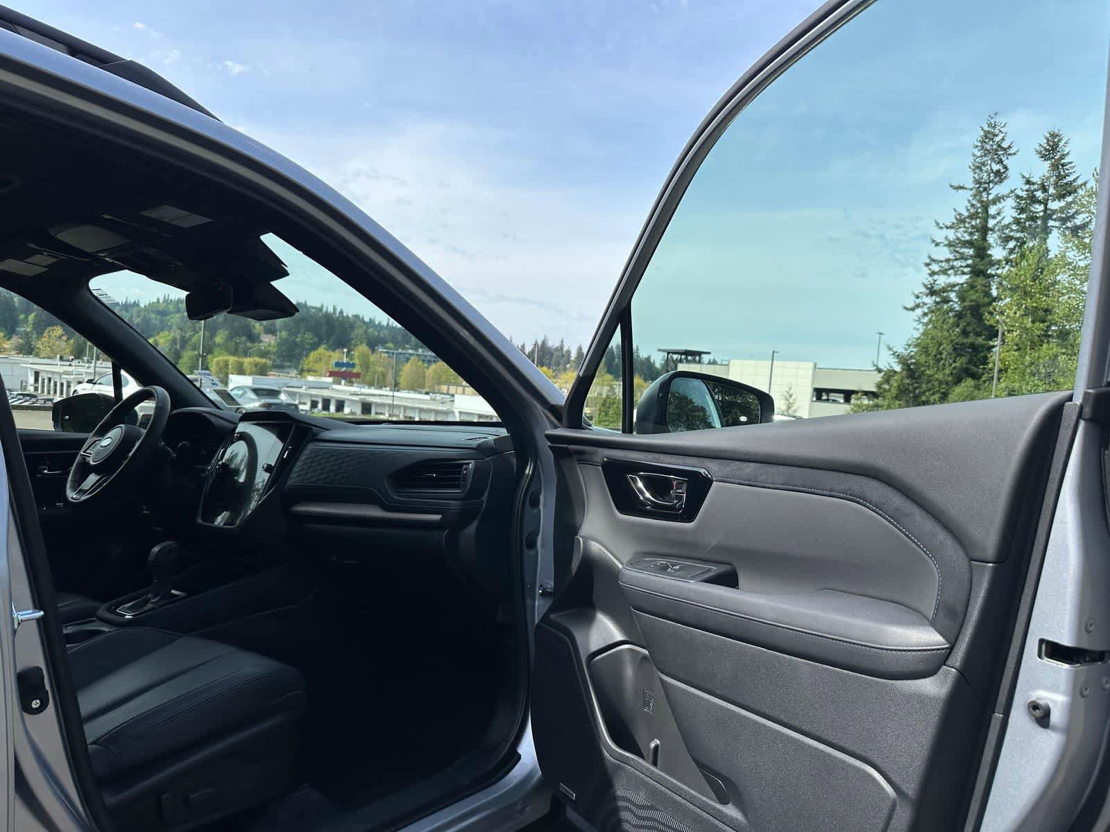 Certified 2025 Subaru Forester Limited AWD/4WD image 16