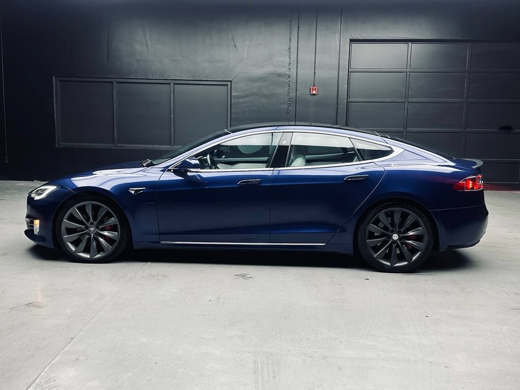 Used 2020 Tesla Model S Performance AWD/4WD image 4