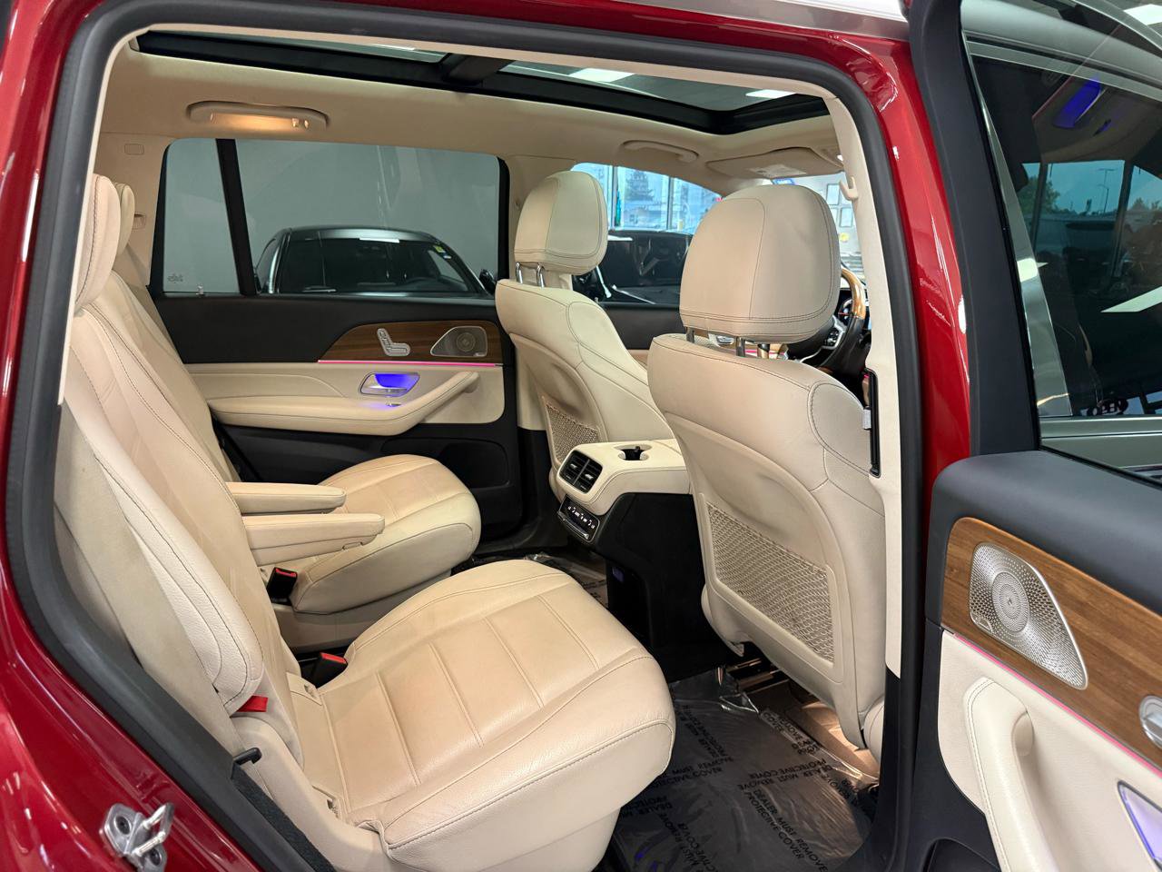 Used 2021 Mercedes-Benz GLS 450 4MATIC image 23