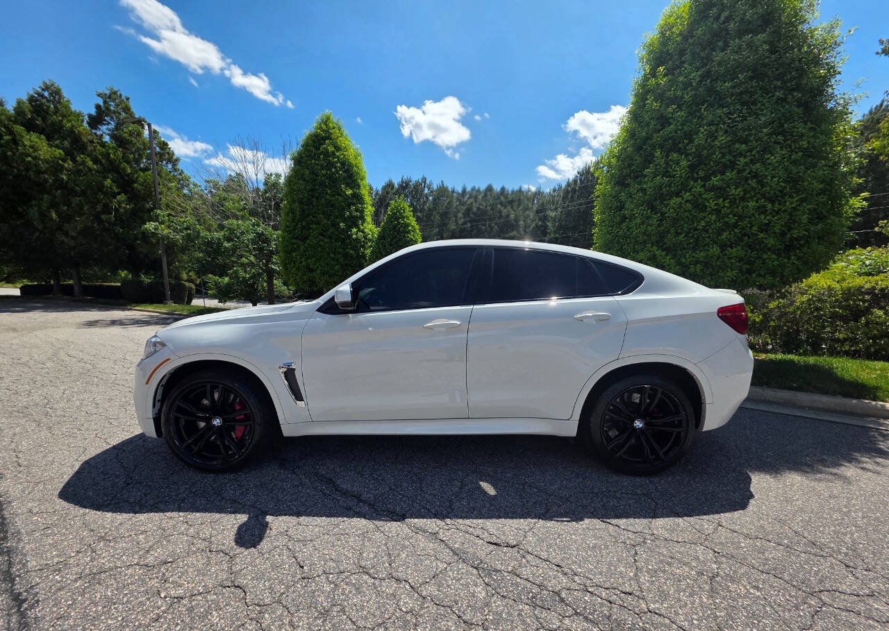 Used 2017 BMW X6 M AWD/4WD image 2