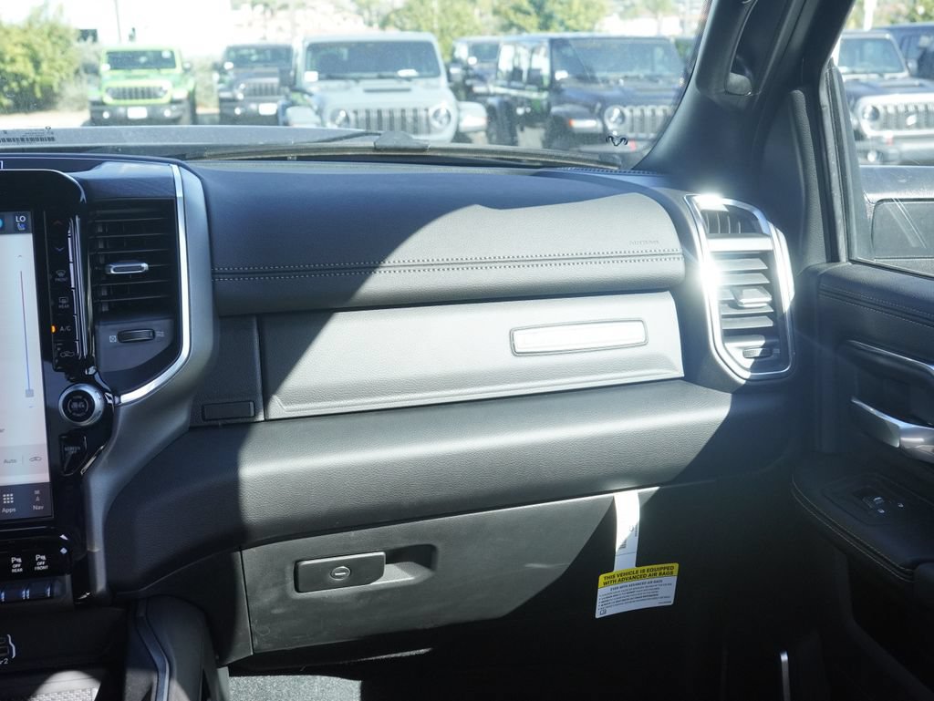 New 2026 RAM 2500 Laramie w/ Night Edition AWD/4WD image 31