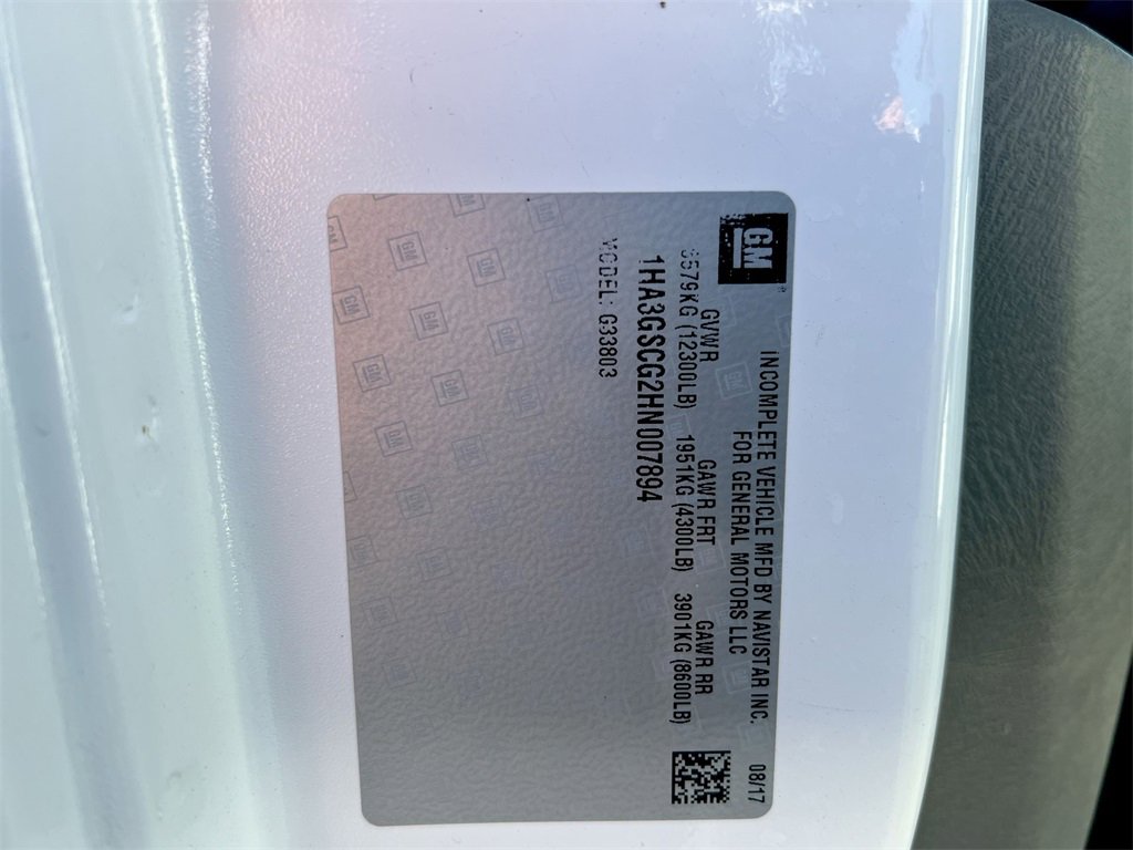 Used 2017 Chevrolet Express 3500 Work Van image 26