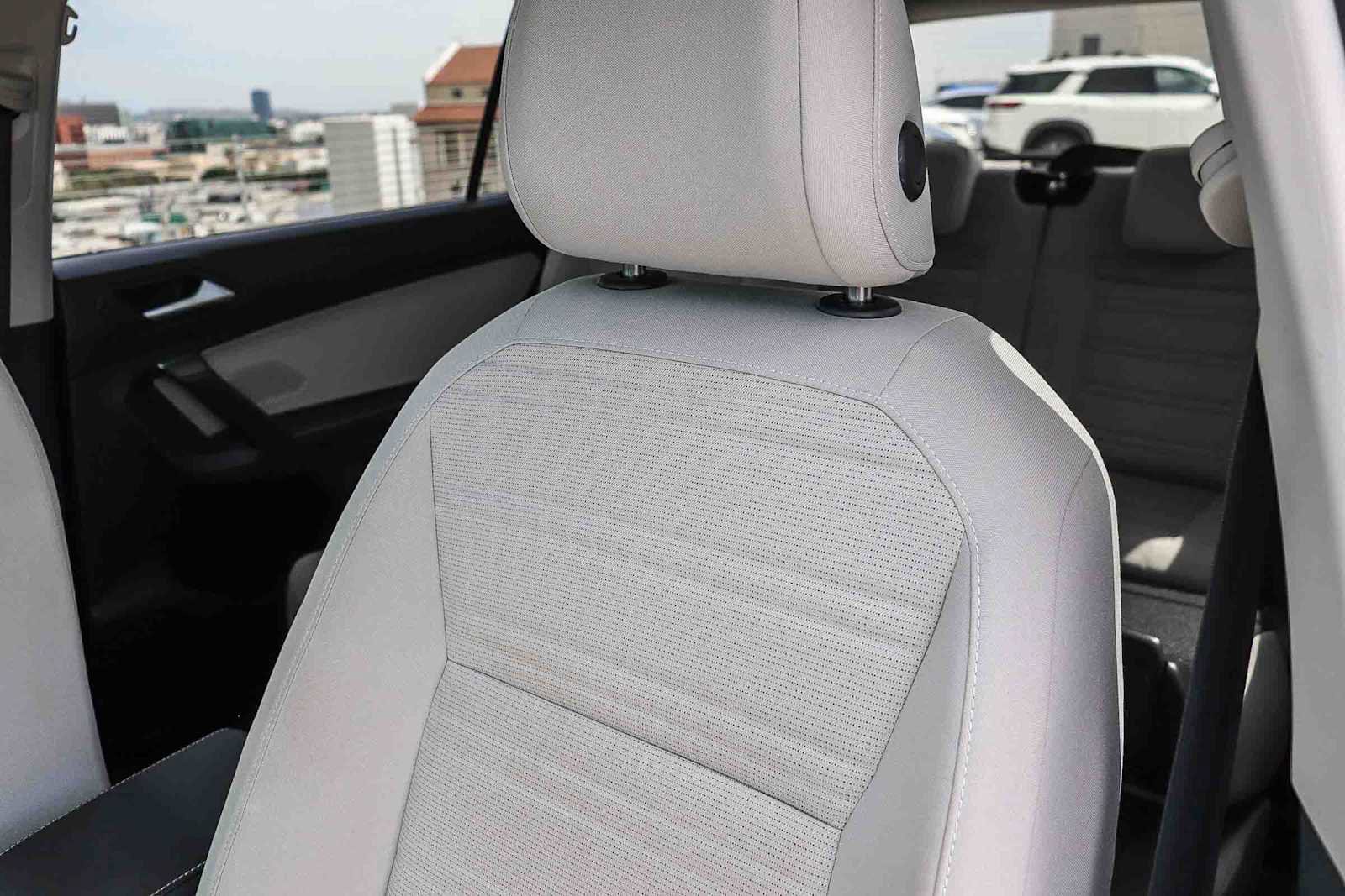 Used 2023 Volkswagen Tiguan S FWD image 28